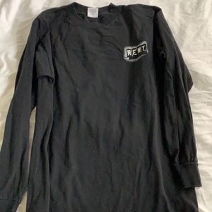 RENT long sleeve tee